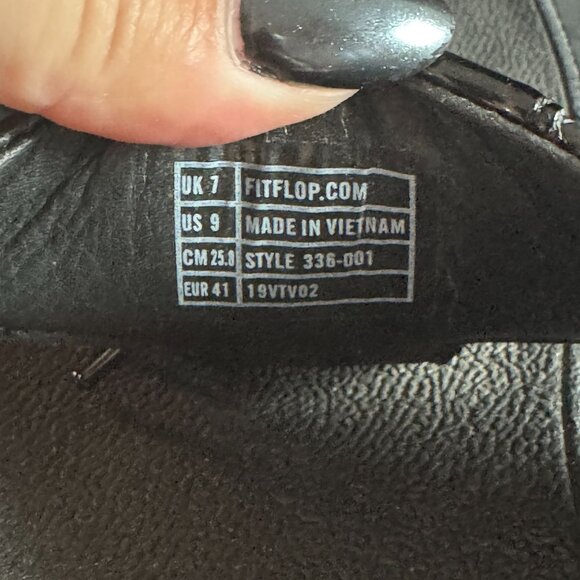 Fitflop Cha Cha Black Tassel Sandals Women's, Size 9 - Picture 9 of 10